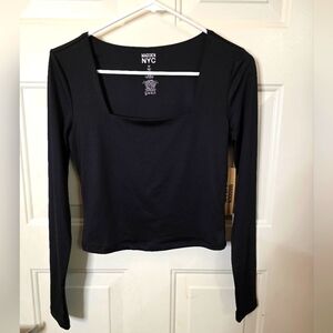 NWT Madden NYC Juniors Black Long‎ Sleeve Top Size Medium